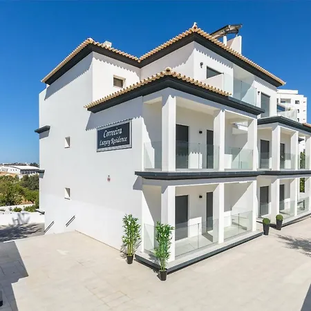 Correeira Luxury Residence T2 D - Albufeira, Pools, Wifi, Bbq, Beach شقة *